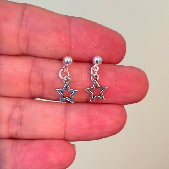 925 sterling silver plated small tiny ball stud hallow star charm earrings - Picture 2 of 4
